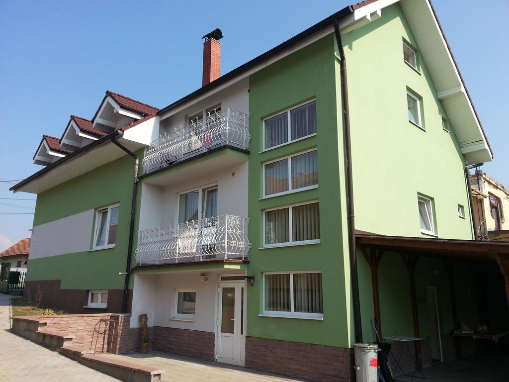 Ubytovanie Tri Sestry Hrabušice Esterno foto